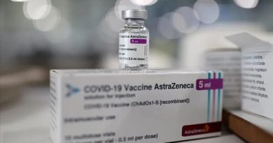 希腊男子因新冠疫苗副作用起诉政府和药厂，阿斯利康首认血栓后全球下架